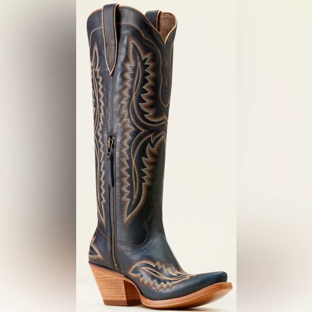 NWT - Ariat Women's Heeled Boots - Deep Navy and Tan. Original Packaging.